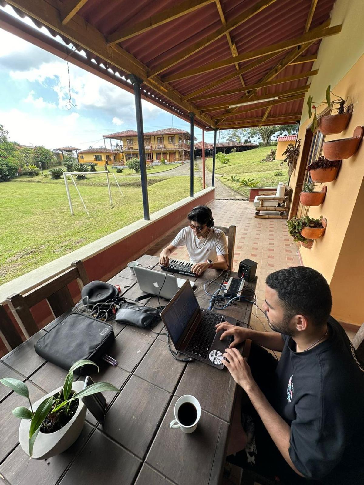 Filandia - Finca Rural La Guadalupana Otel Dış mekan fotoğraf